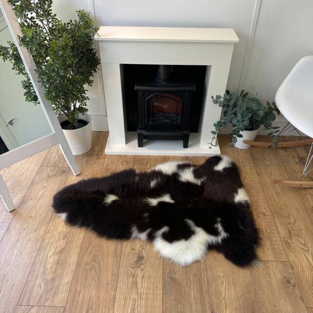 100% British Regular Jacob Undyed Rare Breed Sheepskin Rug - Reg 22 - image 1
