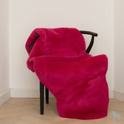 Gorgeous British Fuchsia Shearling Sheepskin Rug, Short Fur Superior Soft Thick Pelt, Luxury Sheepskin, Hygge, Rug, Bold Interior Decor - thumbnail 2