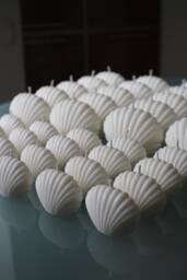 Seashell Candle, Soy Shell Beach Candles, Wax White Sea Home Decor, Wedding Gift, Gift Vegan Candle - thumbnail 1
