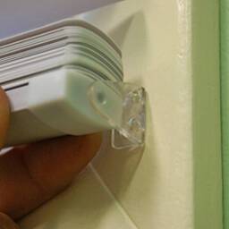 Venetian Blind Hold Down Brackets Professional Quality For 25&35mm Blinds - thumbnail 2