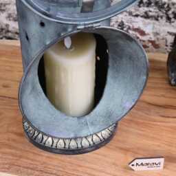 Orchha Vintage Style Railway Lantern - thumbnail 4