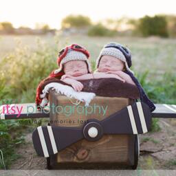 Small Wooden Airplane Photography Prop - thumbnail 2