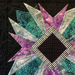 Quilted Throw - thumbnail 2