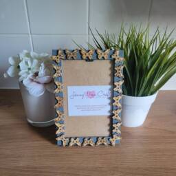 Natural Wooden Butterfly Button Photo Frame 4 X 6 Inches - thumbnail 1