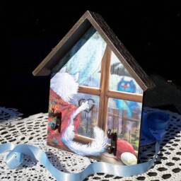 Decoupage Cat Key Holder, Wooden House Organizer - thumbnail 2