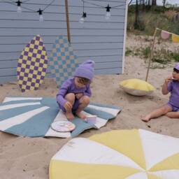 "Linen Sun Mat ""Waves At The Ocean Beach" - thumbnail 2