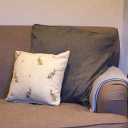 Hare Linen Style Cushion, Wildlife Animal Design, Cream Neutral Decor - thumbnail 3
