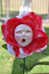 Alice in Wonderland - NonTalking Flowers Painting Roses Red Series Dozy Flower Sutherland Use As Party Props/Displays For Tea Parties - thumbnail 2