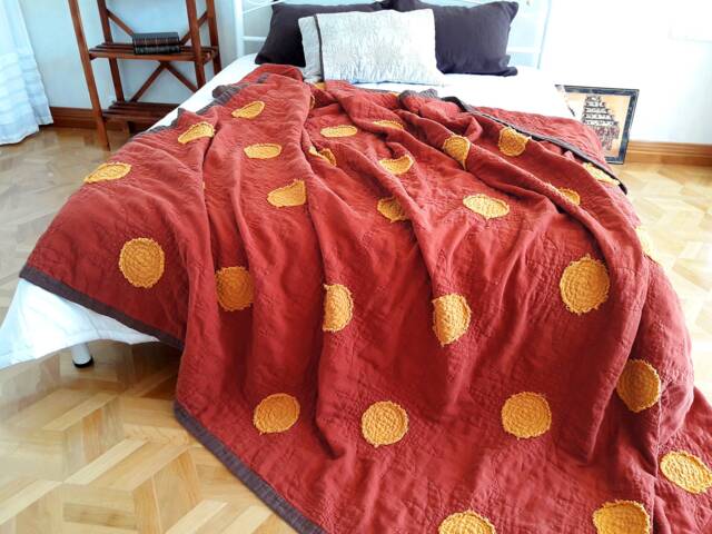 Lightweight Linen Quilt, Stonewashed Flax, Sunflowers Quilting Design, Custom Two-Tone & Sunflower Colors, Handmade - image 1