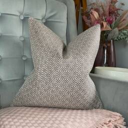"Sanderson Linden - Ochrid Cushion Cover, Decorative Pillow 18""x18" - thumbnail 1
