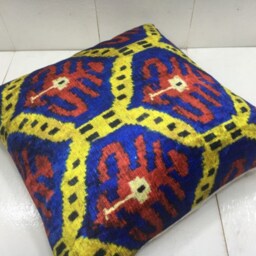 Silk Ikat Velvet Pillow Cover - 16x16 - thumbnail 4