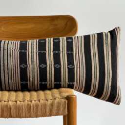 Vintage Embroidered Silk Textile Ethnic Piece Of Tradition Costume Lumbar Pillow Cover - thumbnail 3