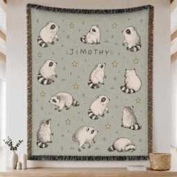Jimothy Raccoon Woven Blanket, Viral Seattle Funny Short Spine Wildlife Blanket