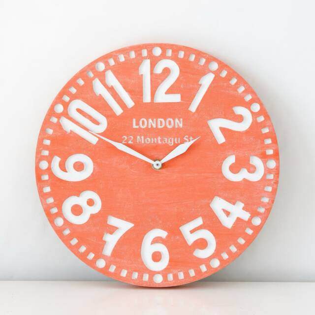 Customizable Clock in Retro Chalk On Blackboard Style - image 1