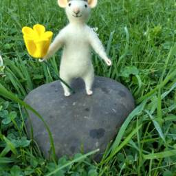 Needle Felted Mouse - thumbnail 4