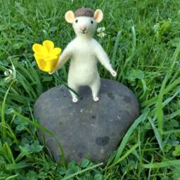 Needle Felted Mouse - thumbnail 2