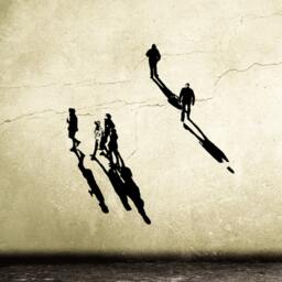 Shadows Ii Berlin Serie 1 - Wall Art Decal - Urban Sticker, Street Stencil Style, People Silhouettes - thumbnail 2
