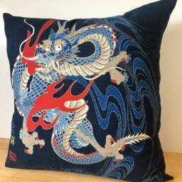Japanese Dragon Sofa Bedding Throw Pillow Case, Oriental Fabric Cushion, Blue Ryu Decor Cover - thumbnail 3