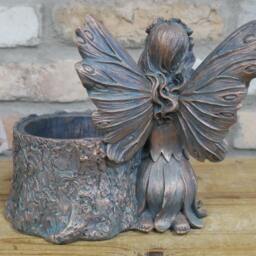 Kneeling Fairy Themed Planter - Home Accessories Gift Plant Pot Ornament - thumbnail 4