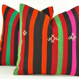 Set Of 2 Handwoven Wool Kilim Pillow Covers - thumbnail 2