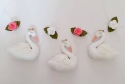 Swan Garland, Felt Wall Hanging, Girls Room Decor, Nursery Decoration, Animal Themed Room, Floral, Bedroom Banner - thumbnail 1