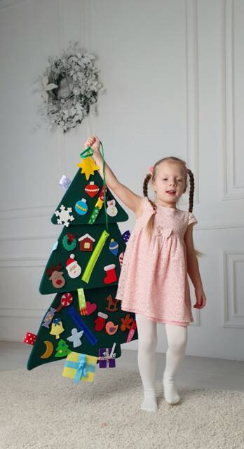 Felt Christmas Tree Advent Calendar For Kids - Fun Holiday Countdown Minimoms - image 1