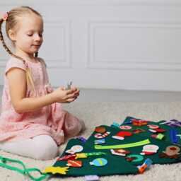 Felt Christmas Tree Advent Calendar For Kids - Fun Holiday Countdown Minimoms - thumbnail 2