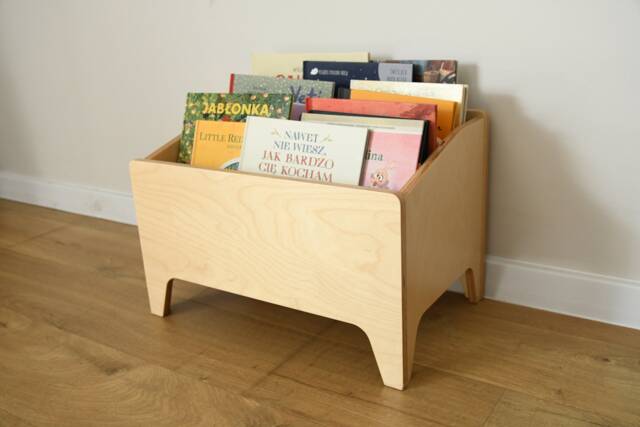 Versatile & Space-Saving Bookcase For Kids' Rooms - image 1