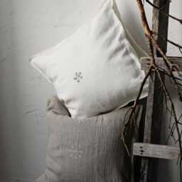 Hand Embroidered Snowflake Linen Christmas Pillow Cover - thumbnail 3