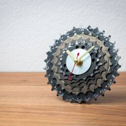 Bike Gear Desk Clock, Bicycle Clock Gift, Cyclist Boyfriend Or Husband Christmas Present, Unique For Office Garage - thumbnail 4