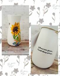 Personalised Sunflower Vase With Bees, Gifts, Gift Ideas, Personalalised Mothers Day Gifts - thumbnail 1
