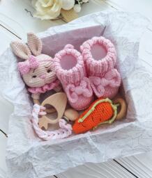 Baby Girl First Easter Gift With Bunny Toy & Booties Set, Crochet Carrot Toy, Girl Basket Stuffers, Newborn Box