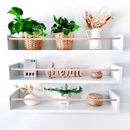 Set Of 3 White Floating Shelves, Scandinavian Bookshelf With Beech Rod - thumbnail 3