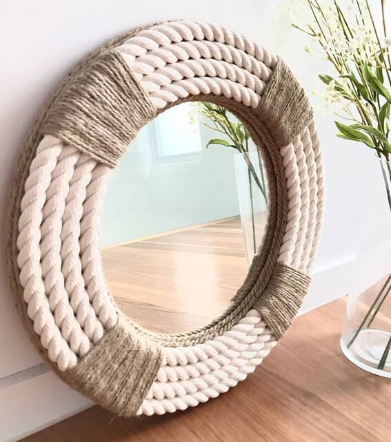 Small 41cm - 16Inch Nautical Hampton Coastal Beach House Round Rope Mirror Twisted Home Decor Art Wall Hanging - image 1