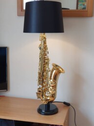 Saxophone Lamp, Alto, Gold With Round Black Base - thumbnail 1