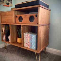 Record Player Stand Handcrafted Turntable Cabinet With Vinyl Storage, Holder & Lp Storage Unit Customised Sizes/ Colours - thumbnail 2