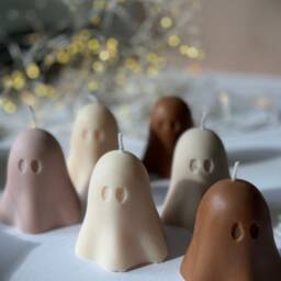 Handmade Ghost Candle Spooky Halloween Soy Wax Decor - thumbnail 2