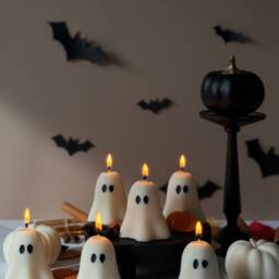 Handmade Ghost Candle Spooky Halloween Soy Wax Decor - thumbnail 3
