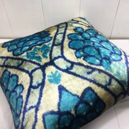 Ikat Silk Pillow Cover - 24x24, Handwoven Floral Cushion - thumbnail 4