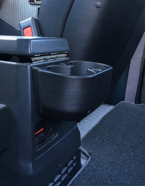 60/62 Series Rear Double Cup Holder - image 1