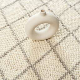 Hand Woven , Handmade Carpet Modern Style New Zealand Wool Indoor Rug. Entryway Or Runner Off White - Therugbasket - thumbnail 2