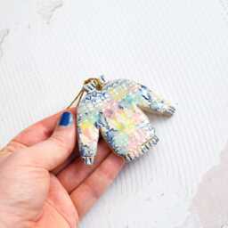 Handmade Ceramic Christmas Jumper Ornament With Colourful Glazes Stoneware Clay Xmas Decor - thumbnail 3