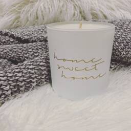 Home Sweet Soy Wax Candle Scented Housewarming Gift - thumbnail 1