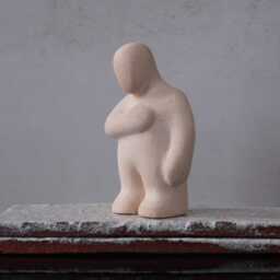Compassion - Expressive Ceramic Figurine For Sandplay & Counseling - thumbnail 3