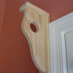 Elegant Shelf Bracket With Rod Holder - thumbnail 3