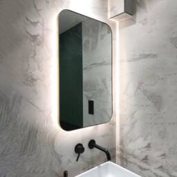 Quadris??? Illuminated Rectangular Contemporary Mirror With Brushed Brass Frame - Xl - thumbnail 1
