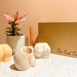 Make Your Own Bum Vase Kit - Jesmonite Casting Diy Peachy Pot & Dried Flowers - thumbnail 3
