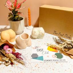 Make Your Own Bum Vase Kit - Jesmonite Casting Diy Peachy Pot & Dried Flowers - thumbnail 2