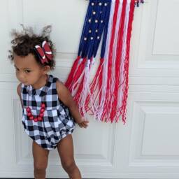 Patriotic Yarn Wall Hanging For The 4Th Of July - thumbnail 4