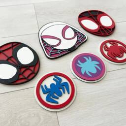 Wooden Spidey & His Amazing Friends Masks/Heads Icons Wall Hanging Boys Girls Bedroom Decor - thumbnail 3